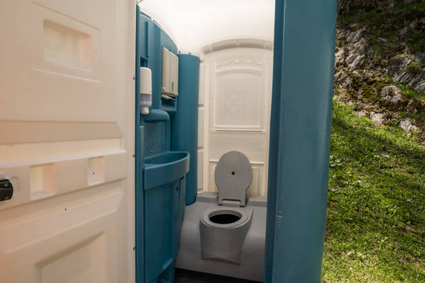 Best Portable toilet rental cost  in White Center, WA